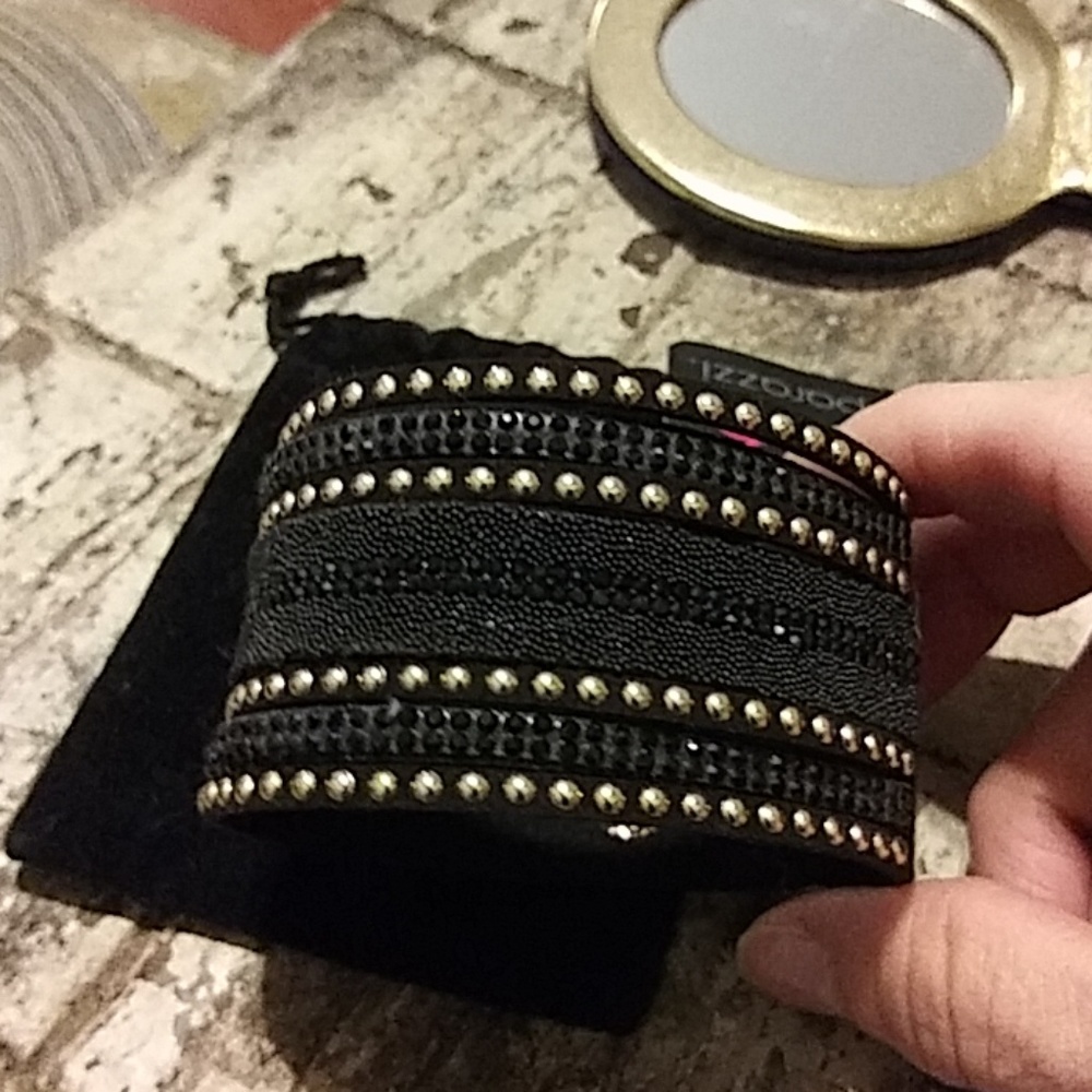 Leather and gold snap adjustment bracelet